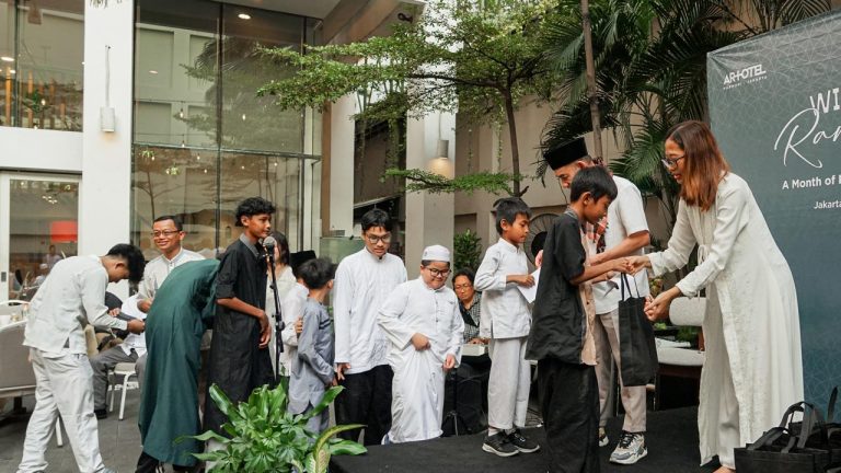A Month Of Kindness And Giving : Artotel Harmoni Jakarta Rayakan Semangat Berbagi