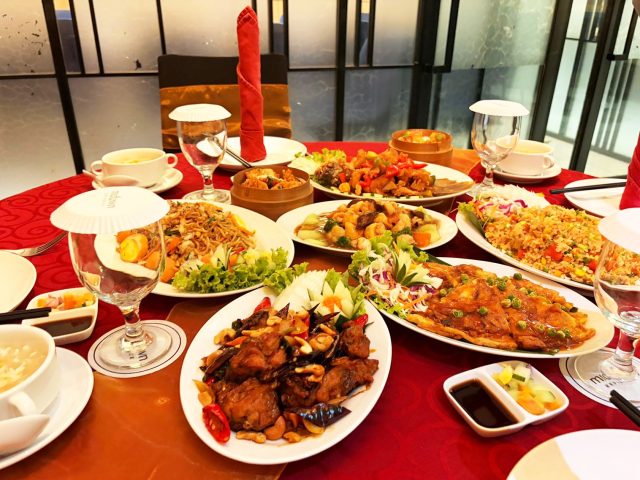 Imlek Lebih Berhoki! “Ember of Prosperity” Buffet Dinner Siap Meriahkan Midtown Residence Surabaya