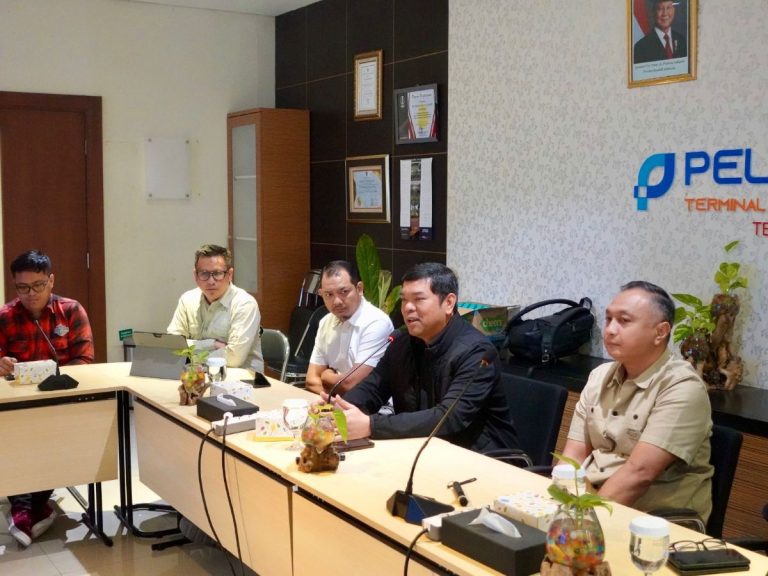 Perkuat Kolaborasi Dukung Ekosistem Logistik Jawa Timur, PT Terminal Teluk Lamong Gelar Forum Diskusi Bersama DPW ALFI/ILFA Jawa Timur