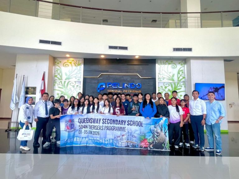 Queensway Secondary School Singapura Pelajari Operasi Green & Smart Port di PT Terminal Teluk Lamong