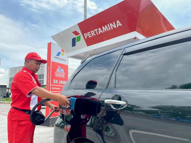 Siap-Siap Ditolak SPBU, Pemilik Mobil Wajib Penuhi Syarat Ini untuk Beli Pertalite
