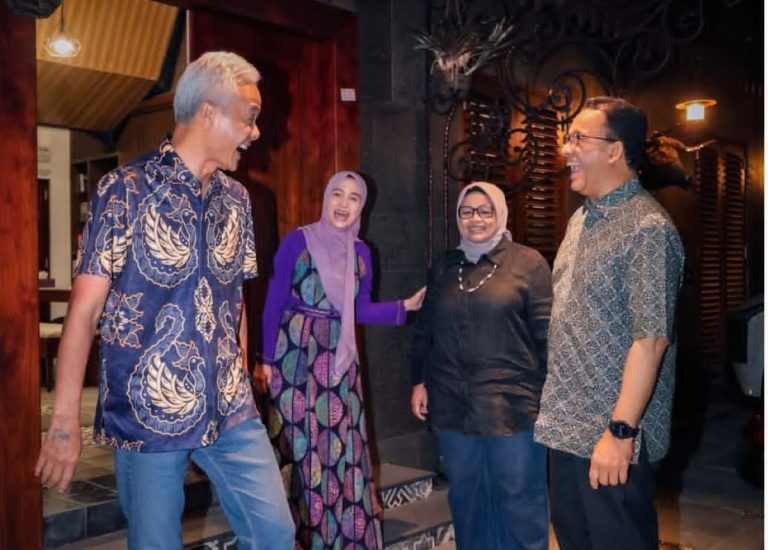 Anies Sambangi Rumah Ganjar, Momen Dua Eks Capres Ini Jadi Sorotan