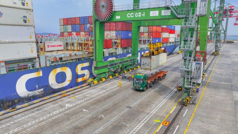 Lima Tahun Bersatu, Terminal Teluk Lamong Terus Tumbuh dan Bertransformasi Bersama Pelindo